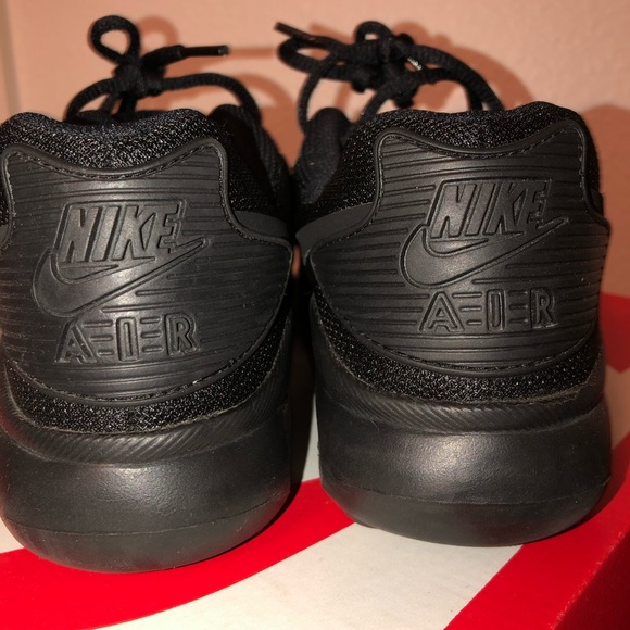 Nike Air Max Oketo - Picture 5 of 6